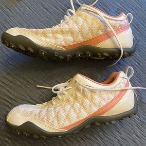 FJ footjoy women’s spikeless superlites golf shoes size 6 1/2